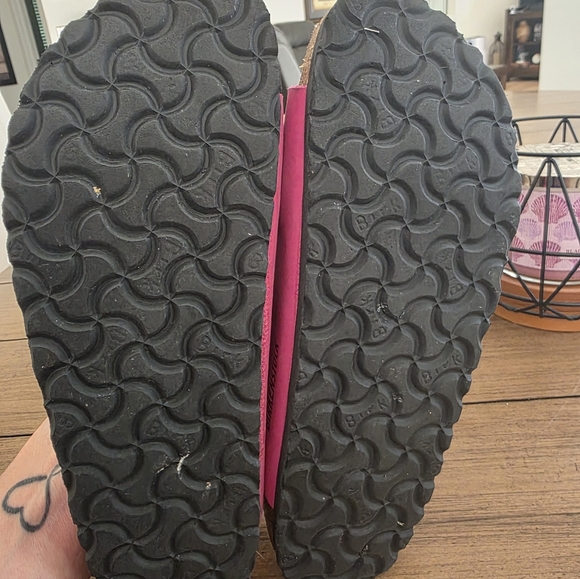 Birkenstock Arizona Womens Fuschia Birko-Flor Sandals ** Size 7 ** - Picture 8 of 8